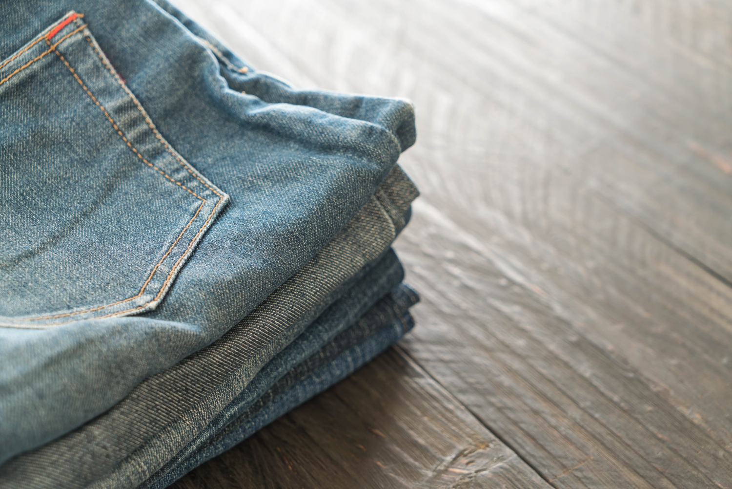 How To Dry Jeans Quickly Ultimate Guide Love2Laundry