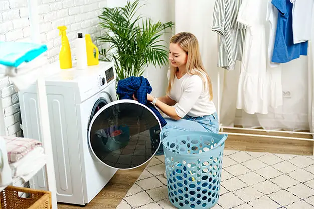 why mud stains are difficult to remove